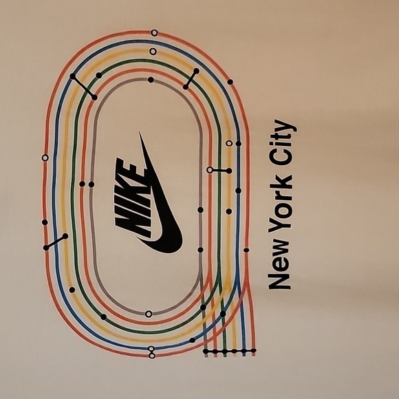 Nike Sportswear SoHo Track NYC Subway Lines Tee, Size L - Picture 2 of 9